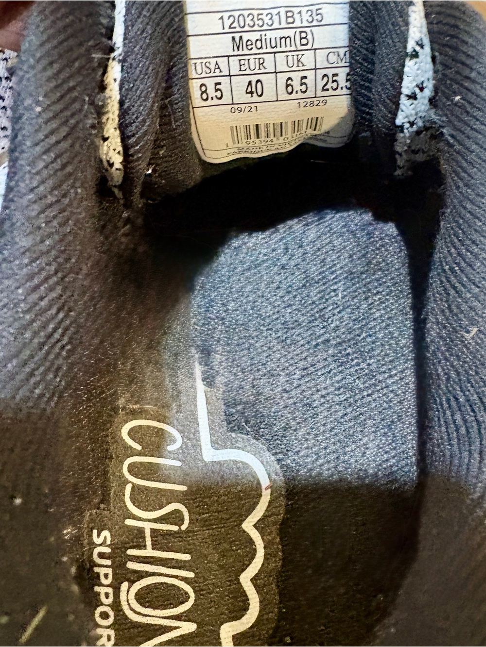 Brooks Adrenaline GTS 22 Women’s Running Shoes Size 8.5 B White Black Gray. - Picture 6 of 6